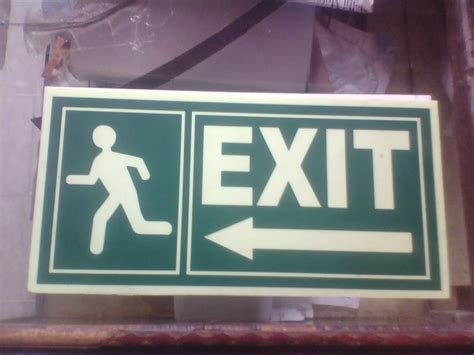 Fire Exit Signs at Rs 3/square inch in New Delhi | ID: 12398950648