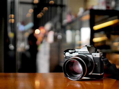 The Awesomeness of Olympus M.Zuiko 75mm F1.8 Lens - Blog Cheat dan Password Games