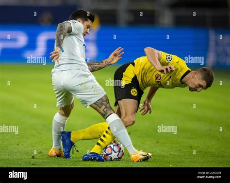 Sebastian Driussi (Zenit), Thomas Meunier (BVB) Borussia Dortmund - Zenit St. Petersburg 28.10. ...