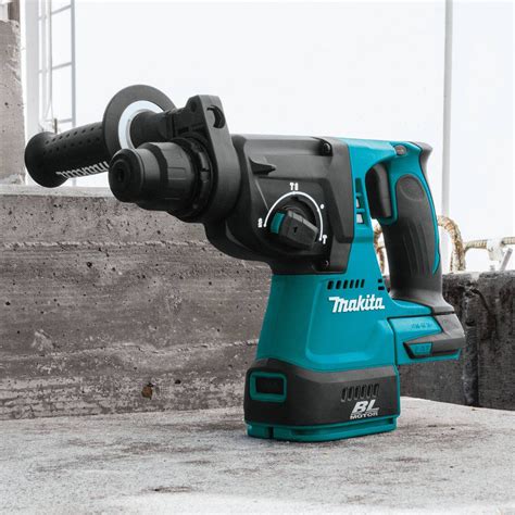 MAKITA Cordless Rotary Hammer, 18.0 V Voltage, 0 to 4700 Blows per Minute, Bare Tool - 40K961 ...