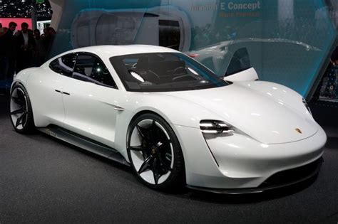 Porsche announced it wants half of its cars to be electric by 2023 ...