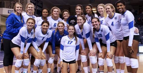 Creighton Volleyball Wins the Bluejay Invitational