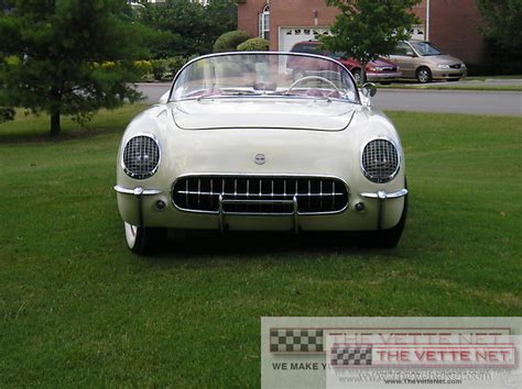 TheVetteNet.com - 1953 Corvette Convertible Original Pearl White