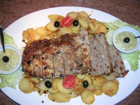 Mediterraner Hackbraten mit Sauce Gribiche und nicht ganz stilecht ...