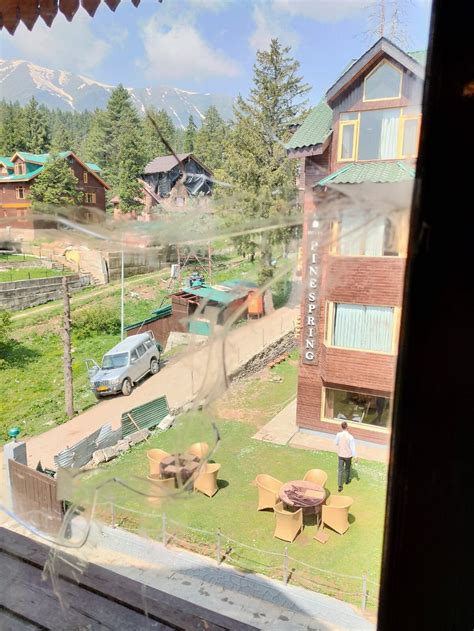 KHALEEL PALACE - Updated 2022 Prices & Hotel Reviews (Gulmarg, Kashmir)