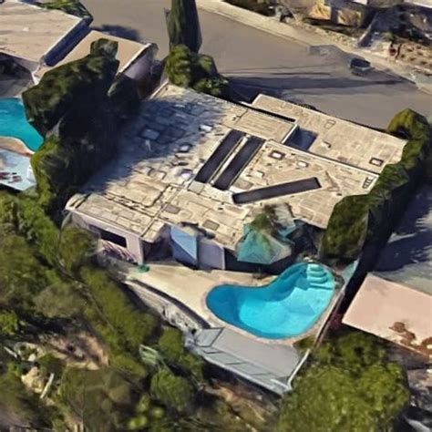 Vanna White's House in Los Angeles, CA (#3) - Virtual Globetrotting