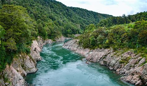 Longest Rivers in New Zealand - WorldAtlas.com