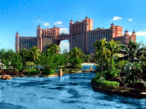 Atlantis Hotel - Dreams Destinations