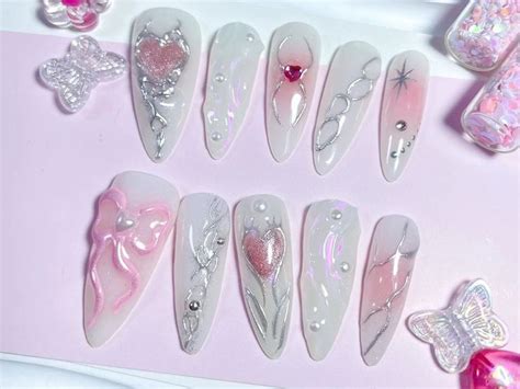 Freestyle Y2K Nails : White and Pink Press On Nails | Freestyle Design – SevenNailsArt | Y2k ...