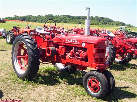 TractorData.com Farmall Super H tractor information