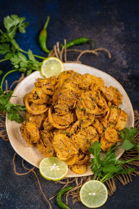 Tandoori Soya Chaap Recipe (Street) - Whiskaffair