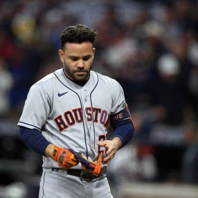 Jose Altuve Bio, Player, Height, Net Worth, Nationality