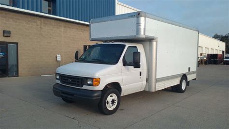 2007 17' Box Truck for Sale in Geneva, IL 60134 | U-Haul Truck Sales