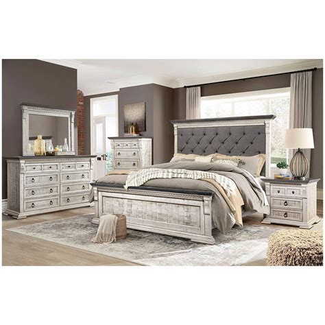 5 White Rustic Bedroom Sets Perfect for Country Livin' | Great American ...