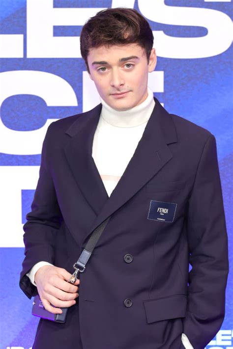 Noah Schnapp Suits Up at People's Choice Awards 2022 in Fendi