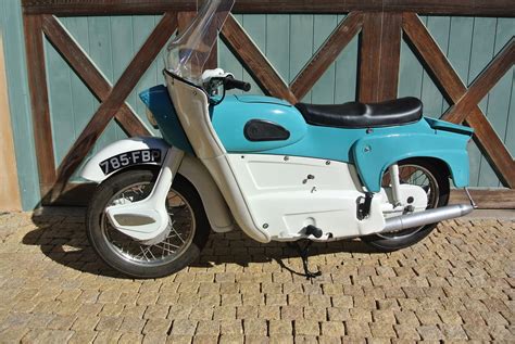 Scooter Comfort: 1958 Ariel Leader 250 | Barn Finds