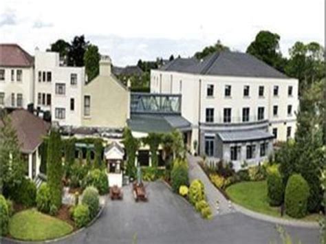 Shamrock Lodge Hotel in Athlone - See 2023 Prices