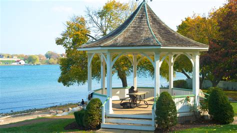 Where to Stay in Niagara-on-the-Lake: Best neighborhoods | Expedia