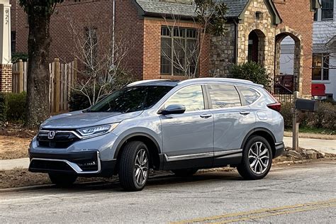 Reviewing the 2021 Honda CR-V Hybrid from a 21-Year-Old’s Point of View - Autotrader