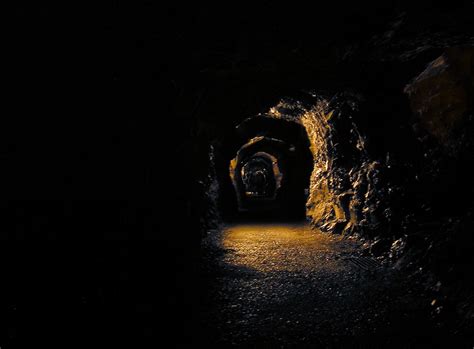 Tunnels Underfoot – Story