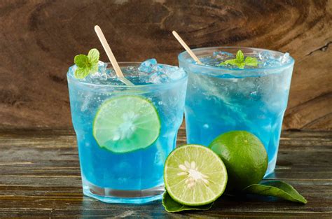 20 Beautiful Blue Cocktails