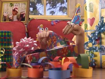 Oobi S2E06: "Uma's Birthday!" / Recap - TV Tropes