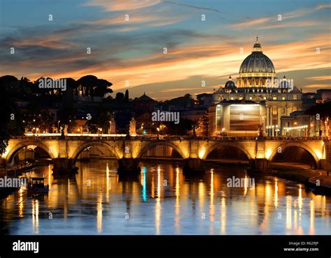 Architecture of Vatican Stock Photo - Alamy