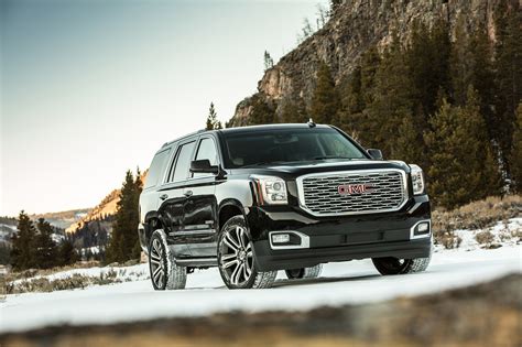 2018 GMC Yukon Denali Ultimate Black Edition Casts Its Own Shadow | Automobile Magazine