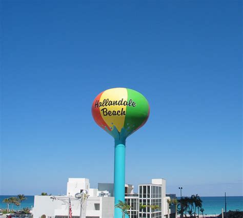 Hallandale, FL : Hallandale Beach photo, picture, image (Florida) at city-data.com