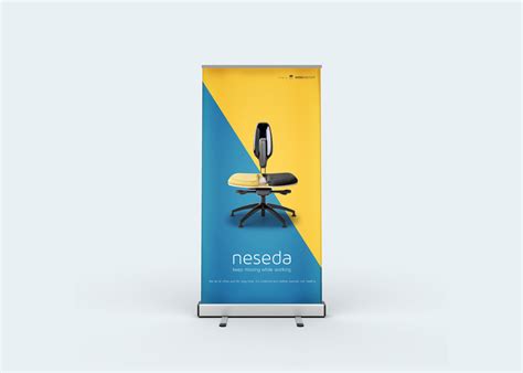 Roll-Up Banner Mockup - Mockup World