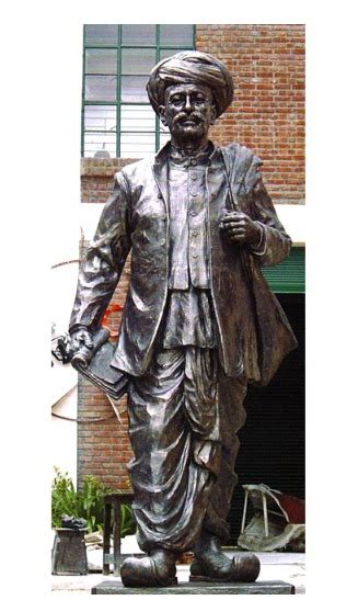 Mahatma Jyotiba Phule Statue at Best Price in Sahibabad | Ram Sutar Fine Arts Pvt. Ltd.