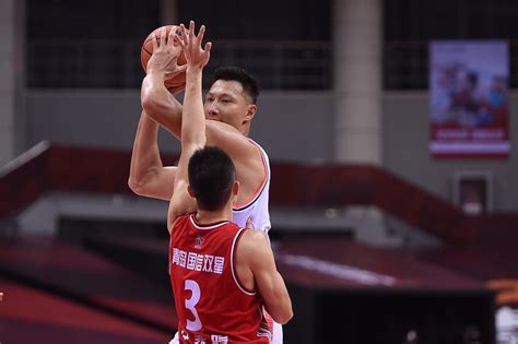 Yi Jianlian fires Guangdong Southern Tigers to CBA semifinals - CGTN