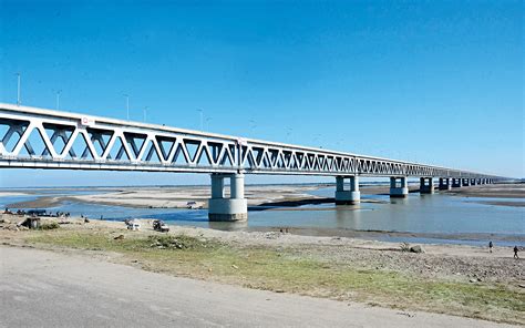 Sarbananda Sonowal | 200,000 likely to turn up to watch PM inaugurate Bogibeel bridge ...