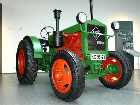 File:IFA Pionier RS 01-40, August Horch Museum Zwickau.jpg - Wikimedia ...