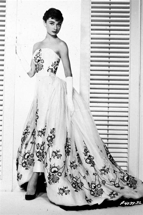 1954 Look Back: Audrey's Style in "Sabrina" or the Givenchy Effect ...