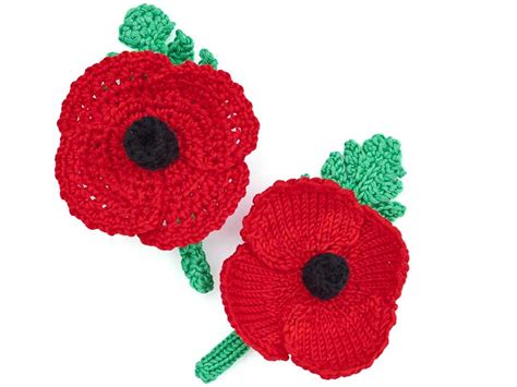 How to make a knitted or crochet poppy wreath