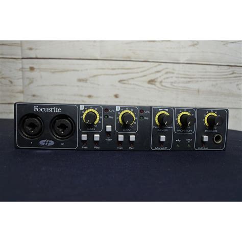 Jual Focusrite saffire 6 USB 2 xlr input + midi input Soundcard audio interface | Shopee Indonesia