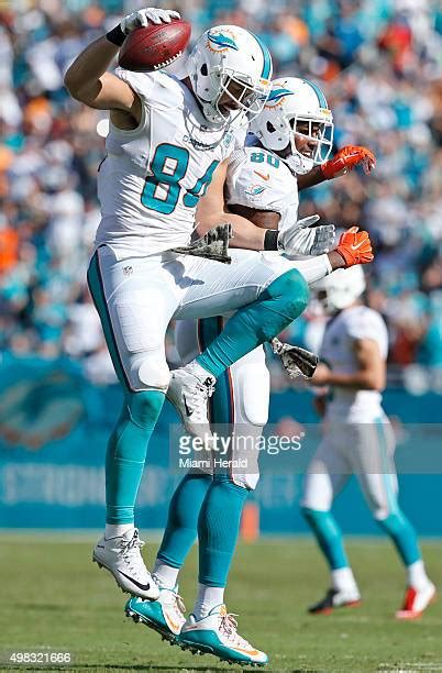 159 Jordan Cameron Dolphins Stock Photos, High-Res Pictures, and Images ...