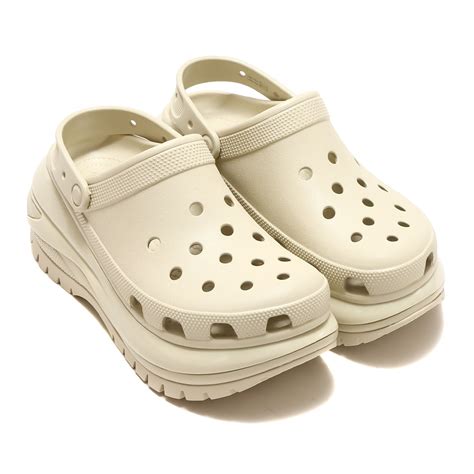 Top Crocs 2024 - Essa Malanie