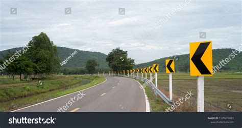 Left Curved Arrow Symbol Traffic Signs Stock Photo 1178377483 ...