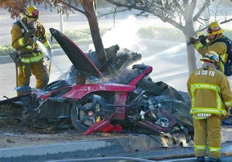 Porsche Carrera GT not faulty in crash that killed Paul Walker ...