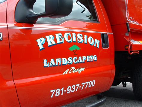 Vehicle Lettering – Sign and Print Works