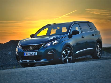 Peugeot 5008 GT Line 1,6 BlueHDi 120 EAT6 Test