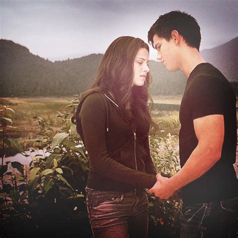 Jacob and bella - Jacob and Bella Photo (15284730) - Fanpop