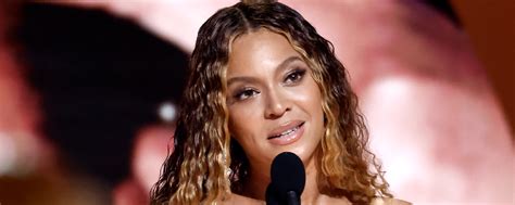 Fans Convinced Beyoncé Is Already Planning to Leave Country Music for a ...