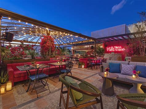 13 Best Rooftop Restaurants in Miami for Dinner With a View