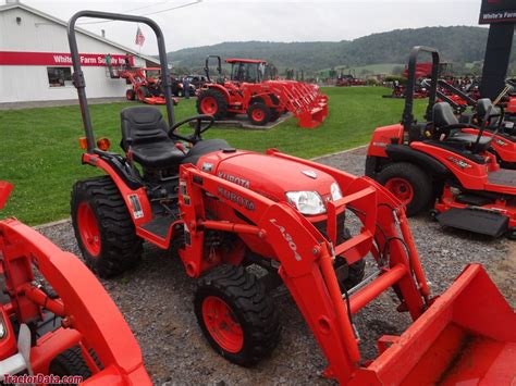 TractorData.com Kubota B2320 tractor photos information