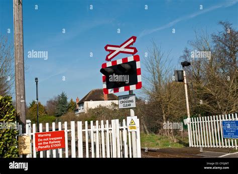 Shiplake railway crossing, Oxfordshire, England, UK Stock Photo - Alamy