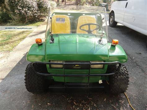 John Deere Gator 6x4