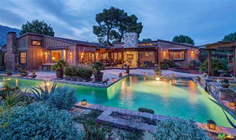 $2.395 Million Ranch Style Home In Palm Springs, CA | Homes of the Rich